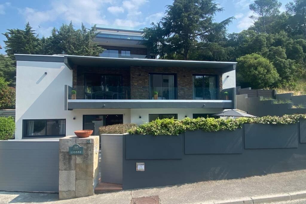 Rez De Villa De Charme-Piscine-3 Chambres 6 Pers Saint-Raphaël エクステリア 写真